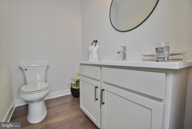 Building Photo - 8276 Safarian Way