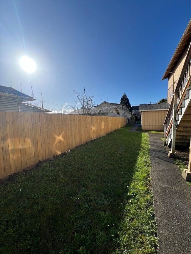 Building Photo - 93754