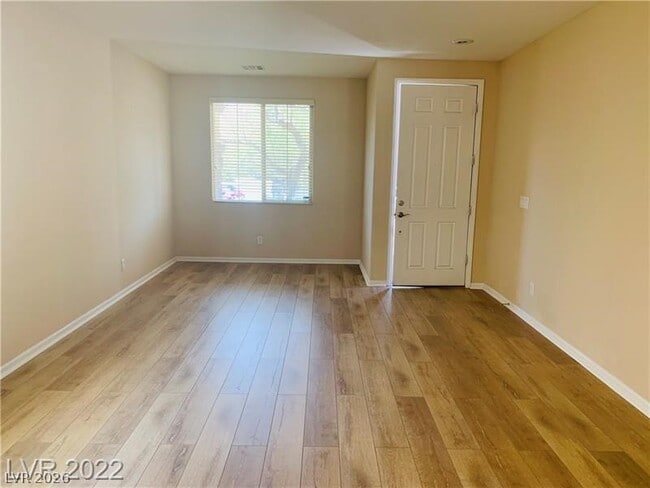 Building Photo - 5506 Spiceberry Dr