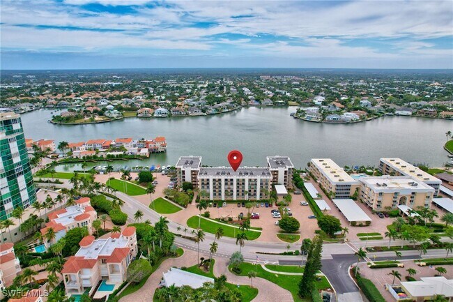 Building Photo - 3500 Gulf Shore Blvd N