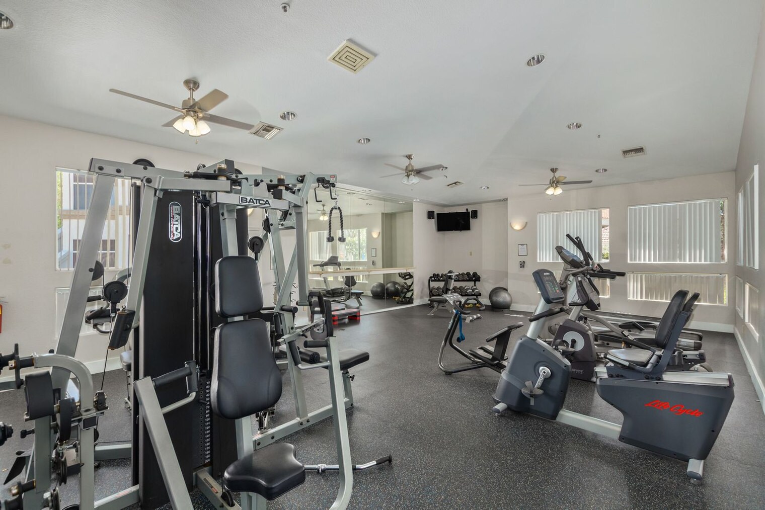 Building Photo - 11375 E Sahuaro Dr