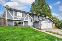Building Photo - Move-In Ready 5-Bed on a Quiet Kingsgate Cul-de-Sac