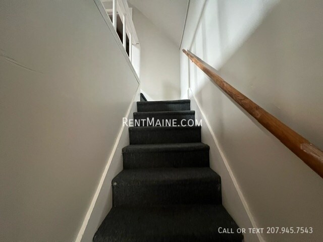 Building Photo - 85 Second St. Unit-C