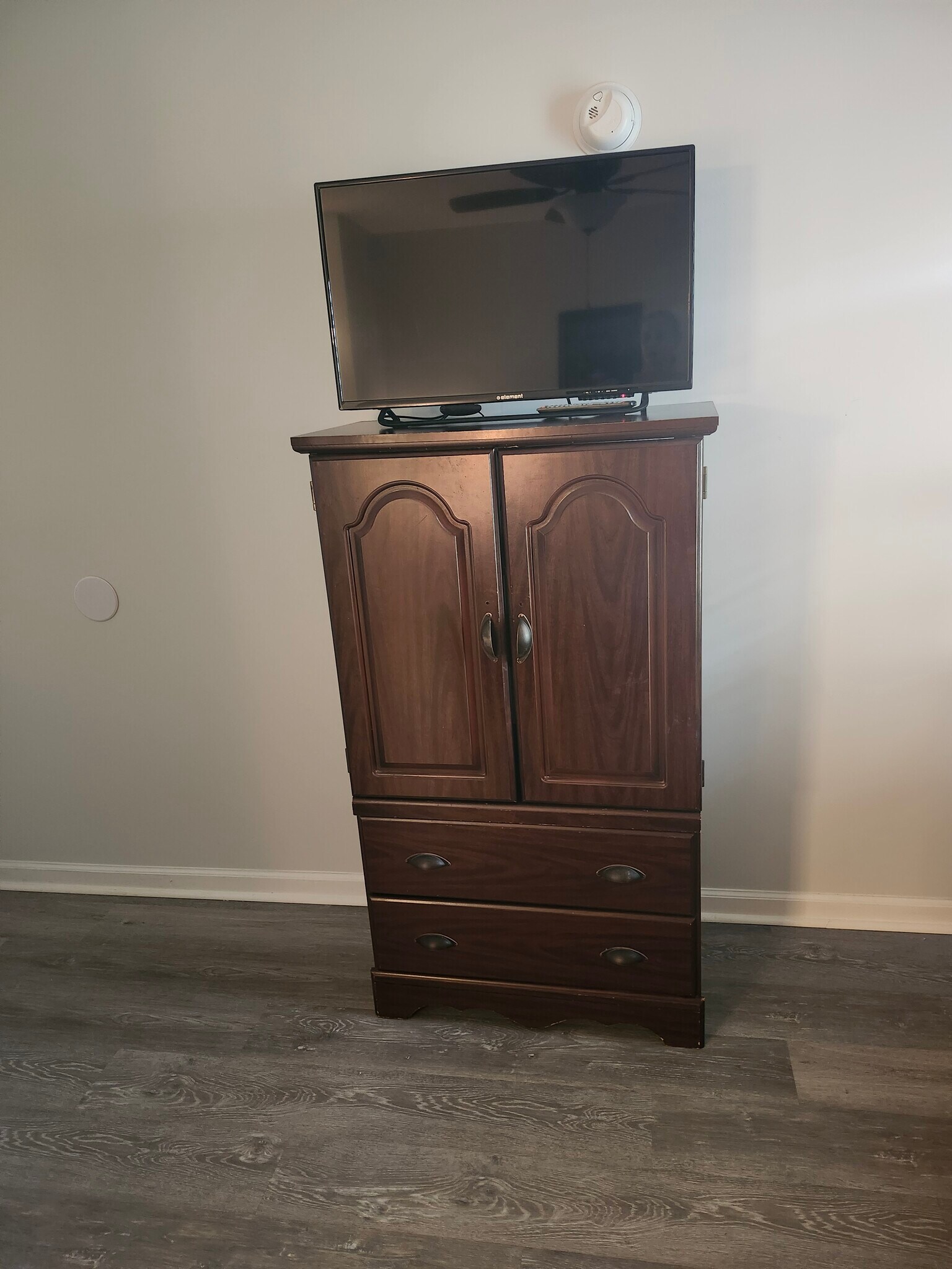 Building Photo - 17462 Front Beach Rd