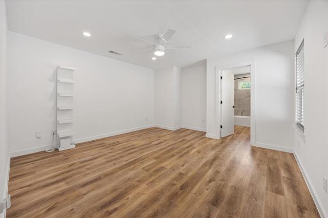 Building Photo - 2609 Warren Ave