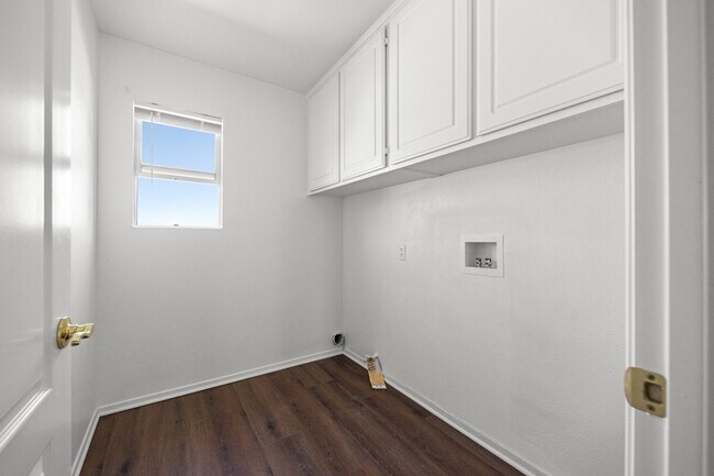 Building Photo - 23006 Timber Ridge Ct