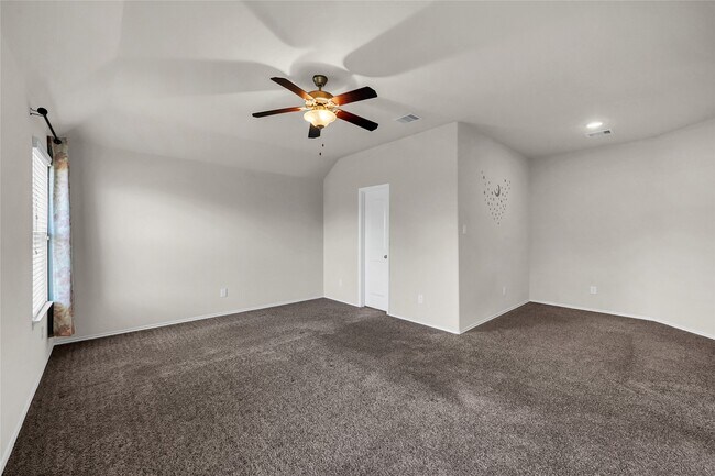 Building Photo - 23723 Giardini Dr