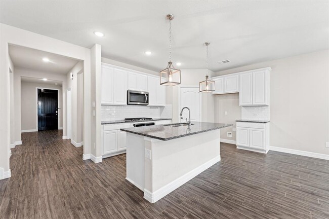 Building Photo - 415 Northern Pike Dr