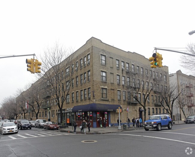 Primary Photo - 35-10 35th St