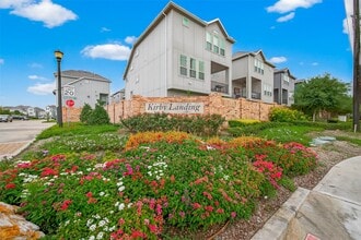 Building Photo - 2013 Kirby Landing Dr