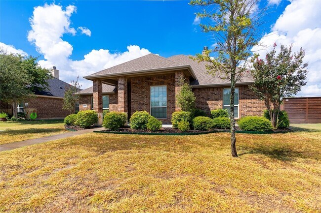 Building Photo - 1112 Hiddencreek Dr