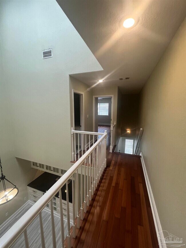 Building Photo - 4278 Brookside Dr