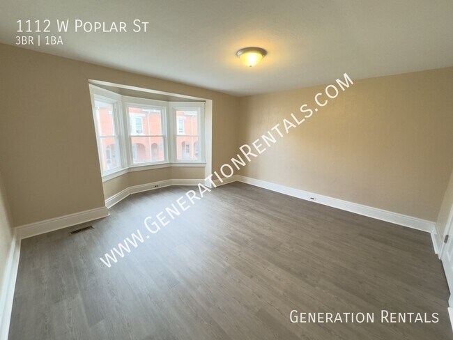 Building Photo - 1112 W Poplar St
