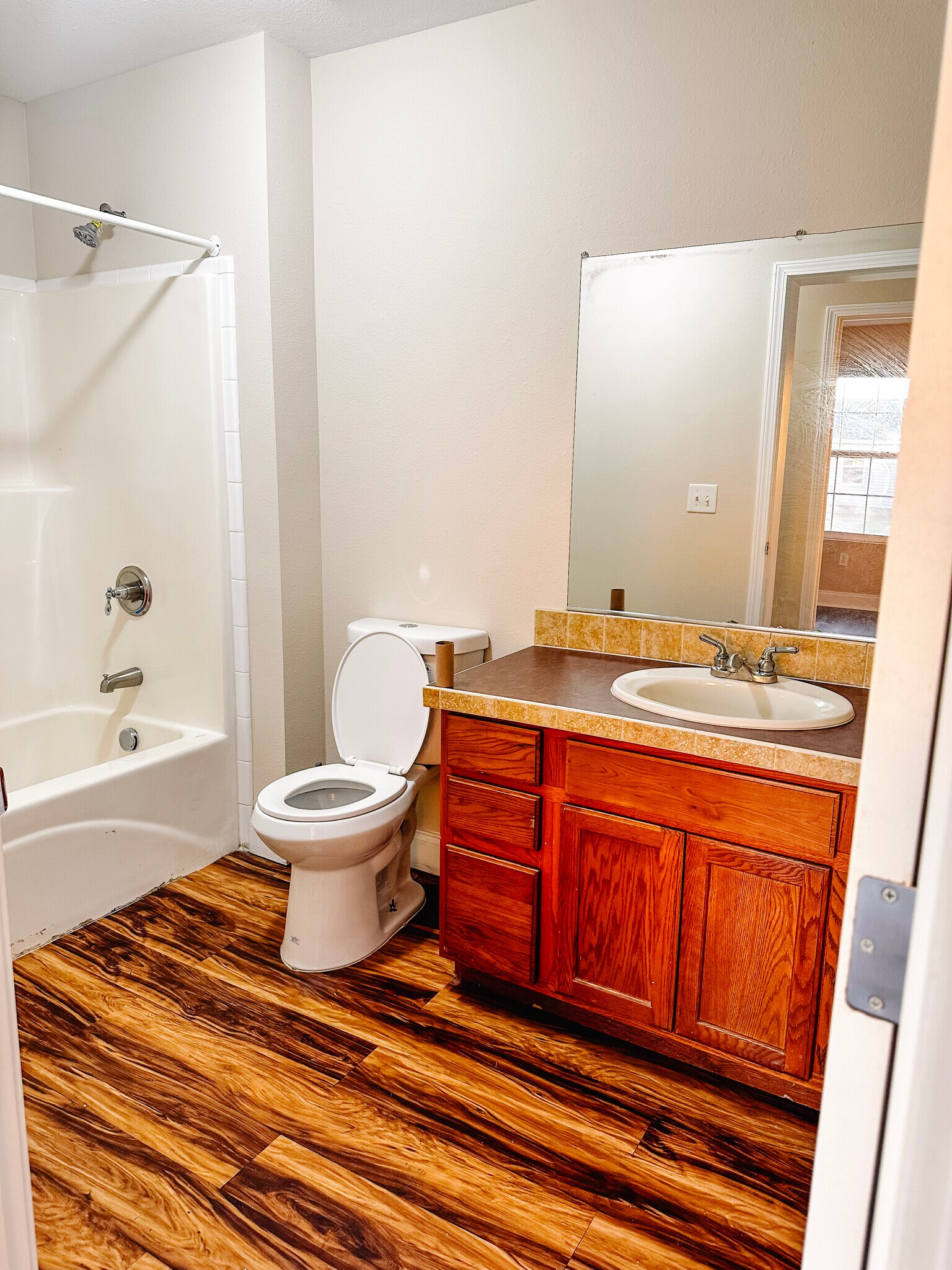 Shared Bathroom - 123 Meadows Ln