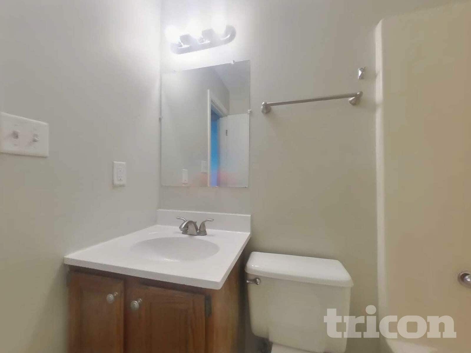 Building Photo - 126 Woodberry Ct