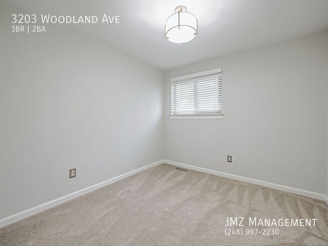 Building Photo - 3203 Woodland Ave