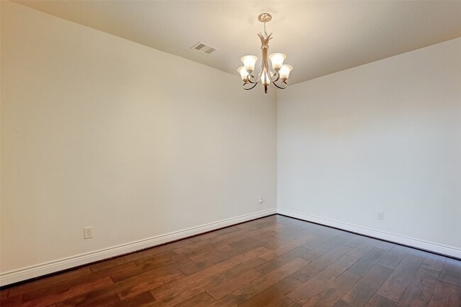 Building Photo - 4006 Misty Waters Ln