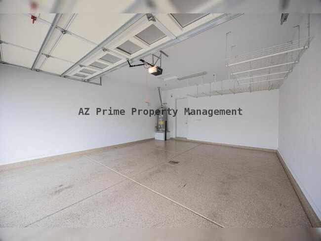 Building Photo - 3511 N Carlton St