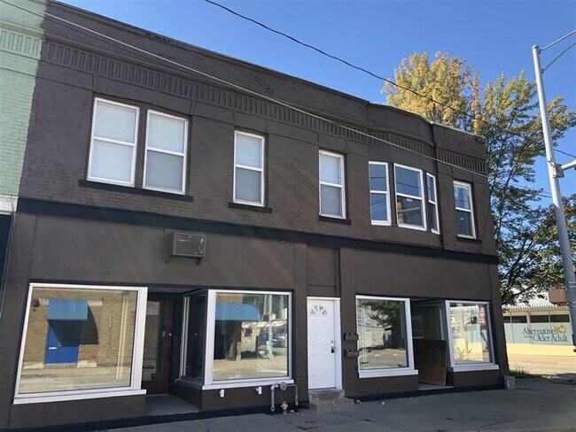 Building Photo - 702-704-704 18th Ave