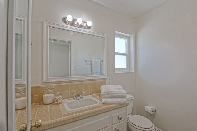 Building Photo - 3856 W 242nd St