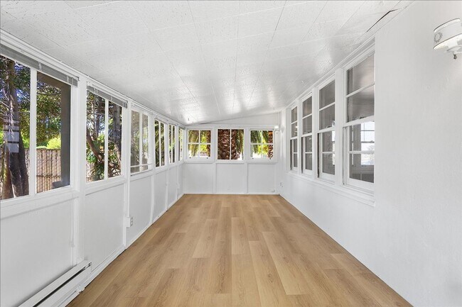 Building Photo - 2875 San Pedro Rd