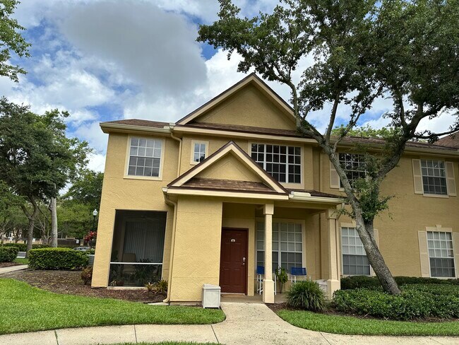 Building Photo - 862 Grand Regency Pointe