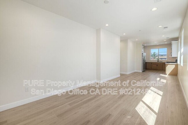 Building Photo - 630 N Juniper St