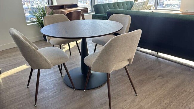 Building Photo - 425 Massachusetts Ave