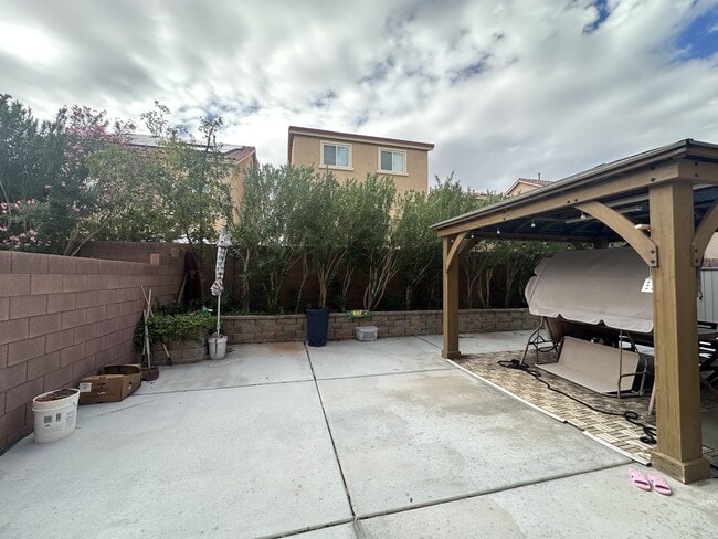 Building Photo - 8125 Crimson Creek Ct
