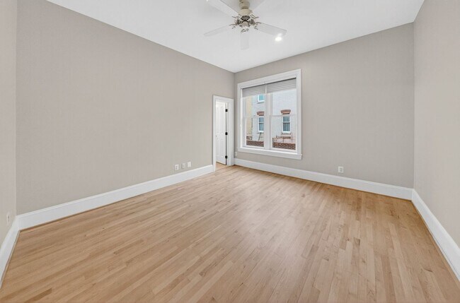 Building Photo - 1520 O St NW