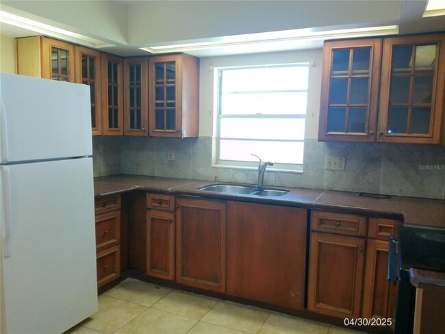 Building Photo - 209 Pinehurst Dr