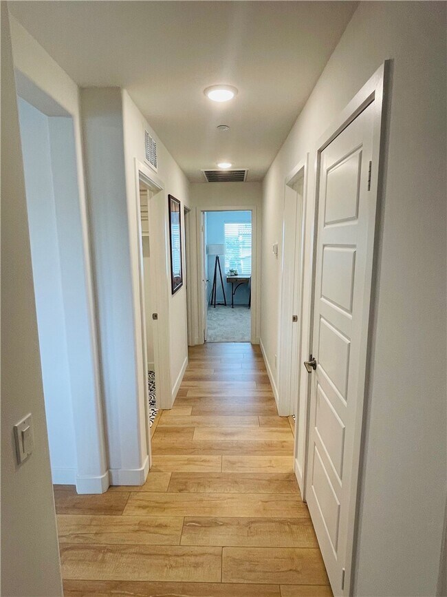 Building Photo - 30891 Laelia Cir