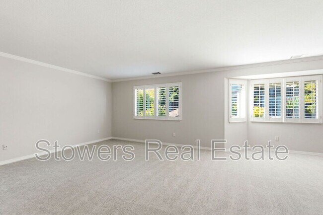 Building Photo - 23 Westbourne Ct