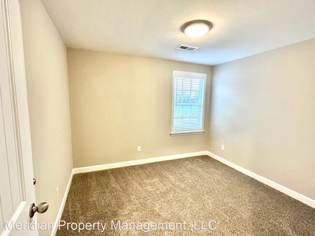 Building Photo - 4 br, 2.5 bath House - 8755 Shipp Cv