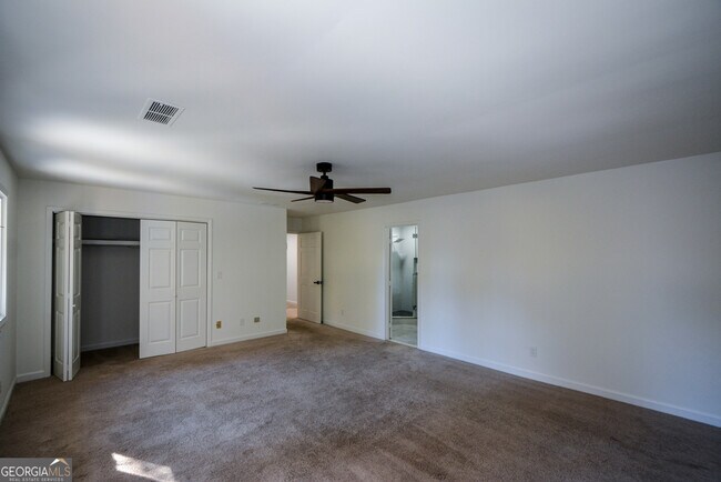 Building Photo - 2704 Margaret Mitchell Dr NW