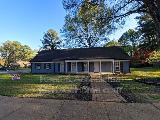 Building Photo - 8403 Pine Valley Ln