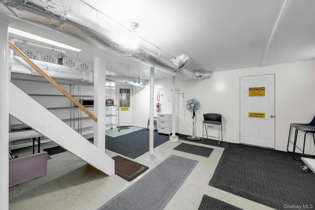 Building Photo - 426 Jefferson Ave