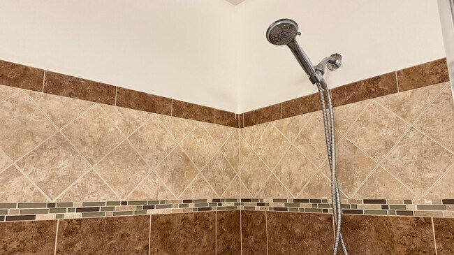 Building Photo - 5195 Europa Dr