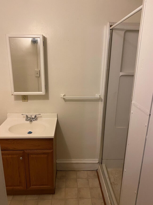 Building Photo - 1236 Perkiomen Ave