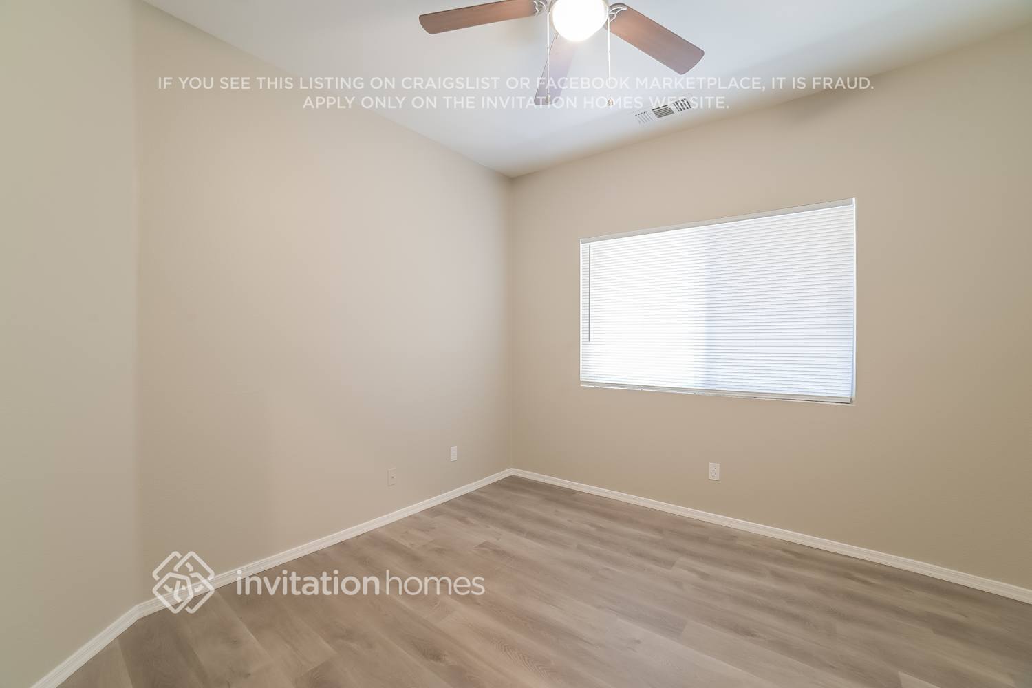 Building Photo - 791 E Glenmere Dr