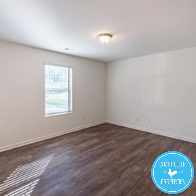 Building Photo - 533 Hobkirks Pl