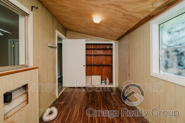 Building Photo - 2575 Mt Olive Rd
