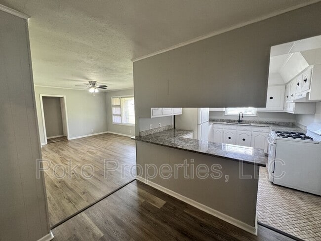 Building Photo - 1506 Arkansas St