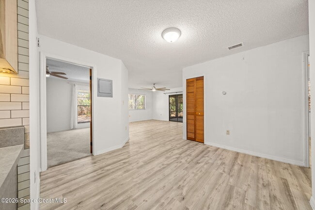 Building Photo - 6109 Gallop Ct