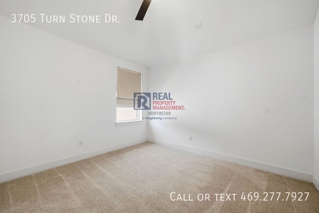 Building Photo - 3705 Turnstone Dr