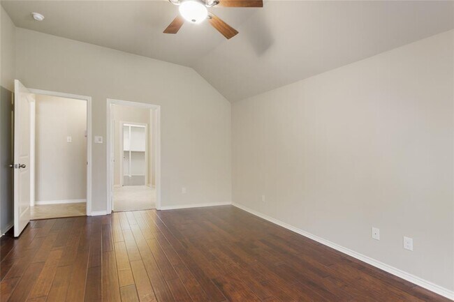 Building Photo - 13211 Misty Shore Ln