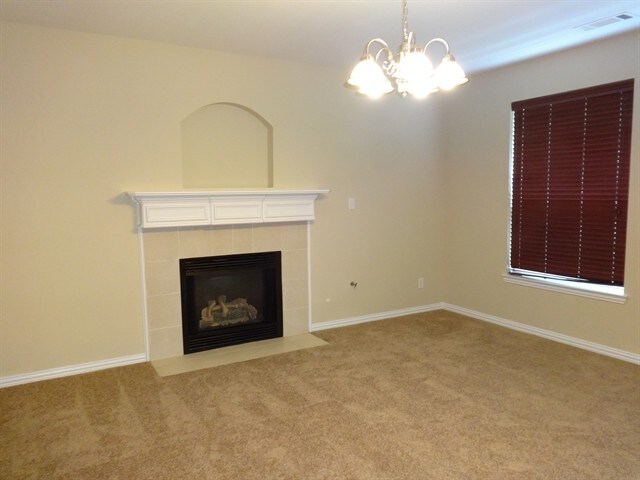 Building Photo - 408 Channel View Ct