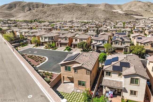 Building Photo - 12420 Pinetina St