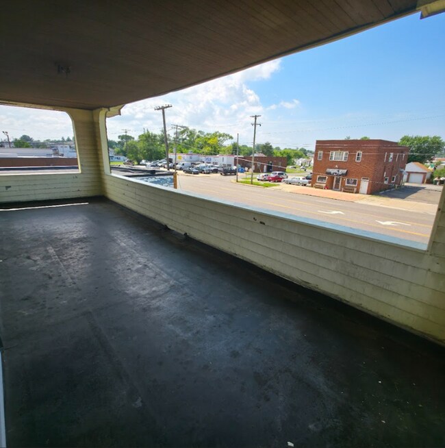 Building Photo - 5273 Pearl Rd