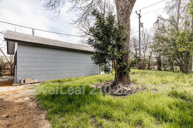 Building Photo - 112 W Hermine Blvd